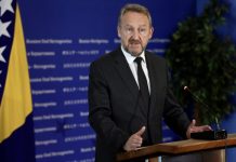 Izetbegović: Rusija razara Ukrajinu, a Srbija razara na Balkanu