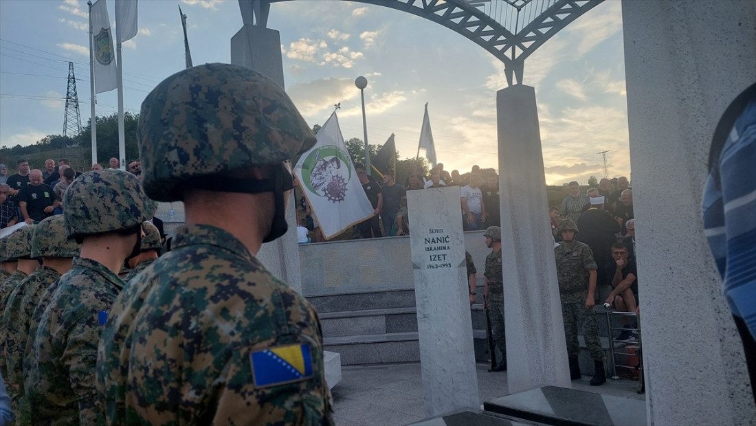 aa-20220815-28656039-28656035-bih-obiljezena-30-godisnjica-od-osnivanja-505-buzimske-viteske-brigade-1660590973-1100x620-1