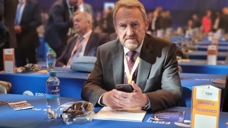 Bakir-izetbegovic