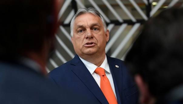 madjarska-proglasila-vanredno-stanje-zbog-rata-u-ukrajini-orban_628d10027b56d