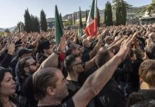 Hiljade ljudi marširalo u čast italijanskom fašističkom lideru Musoliniju