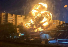 Najmanje četvero mrtvih u padu ruskog vojnog aviona na zgradu u Rusiji