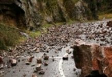 Magla smanjuje vidljivost, pažnja zbog učestalih odrona