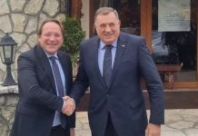 Milorad Dodik ugostio Olivera Varhelyija u poznatom restoranu