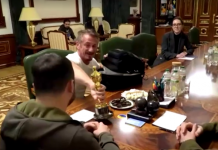 Sean Penn poklonio “Oscara” Volodimiru Zelenskom