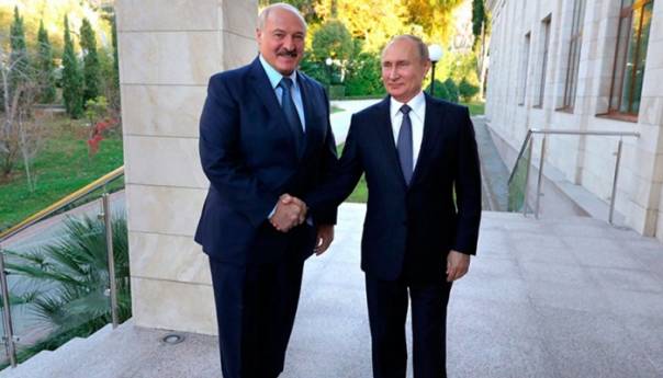 Vladimir-Putin-i-Aleksandar-Lukasenko