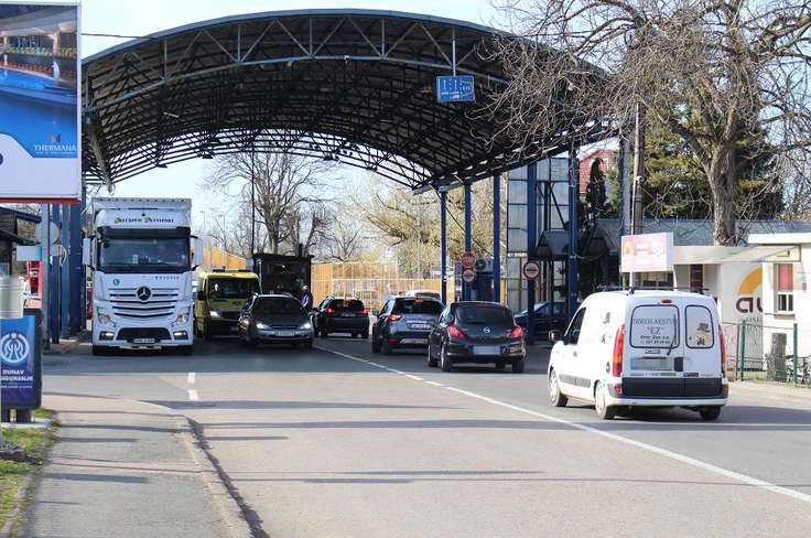 gradiska-prelaz-2-736x488-1