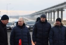 Putin vozio Mercedes Krimskim mostom