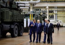 Putin poručio odbrambenoj industriji da učini sve da ruska vojska dobije oružje za rat u Ukrajini