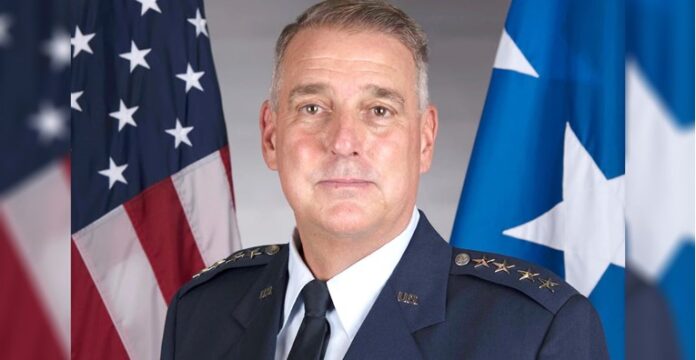 Americki-general