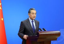 Wang Yi: Kina poziva na mir i dijalog u Ukrajini