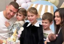 DŽEKO OBJAVIO PORODIČNU FOTOGRAFIJU: UNA SVE VIŠE LIČI NA MAMU AMRU