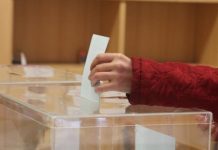 Incident u Bihaću: Potukli se član biračkog odbora i posmatrač