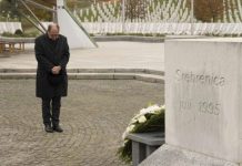CHRISTIAN SCHMIDT U SREBRENICI: BORBA PROTIV NEGIRANJA RATNIH ZLOČINA JE VAŽAN ZADATAK ZA BH. DRUŠTVO