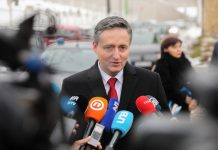 Bećirović prisustvovao Kongresu SPD-a Njemačke i razgovarao s predsjednikom SPD-a Larsom Klingbeilom