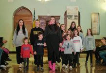 Na humanitarnoj reviji za Emu Isić prikupljeno 1.025 KM