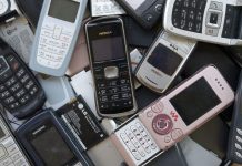 Neočekivani zaokret: “Glupi telefoni” se vraćaju u modu