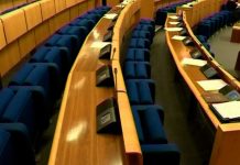 Mjesec nerada zastupnika Federalnog parlamenta