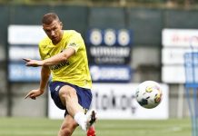 Džeko odradio prvi trening s Fenerbahčeom