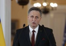 Nenajavljeni susret Bećirovića i Schmidta