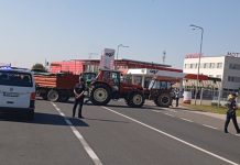 Poljoprivrednici blokirali granični prelaz Orašje