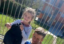 Svjetlostkomerc i Pomozi.ba uz pomoć građana donirali školski pribor djeci iz socijalno ugroženih porodica