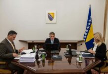 Predsjedništvo BiH donijelo odluku da Komšić pozove papu Franju u zvaničnu posjetu BiH