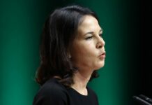 Njemačka ministrica Baerbock: Izraelska vojska treba bolje zaštititi civile u Gazi