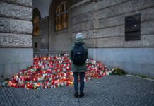 Napadač iz Praga u oproštajnom pismu priznao ubistvo bebe i njenog oca