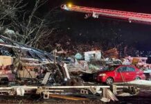 U snažnom tornadu koji je pogodio istočni dio SAD-a poginulo šest osoba