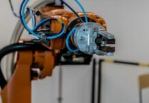 NASA razvija tim robota koji će graditi u svemiru